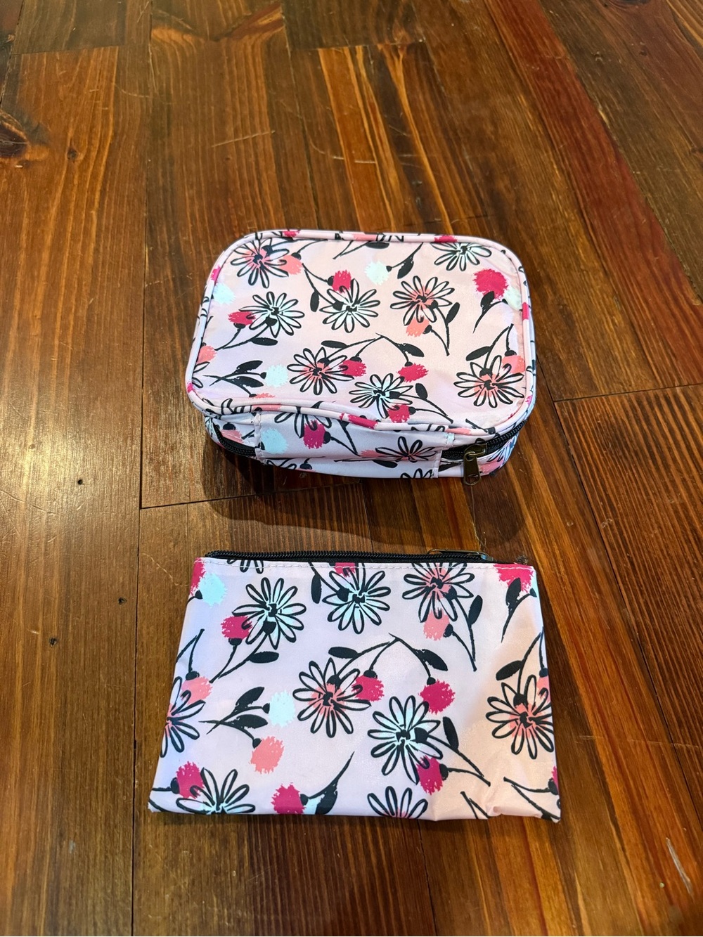 Set of 2 Floral Travel Pouch Set